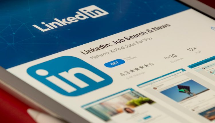 A Practical Guide to Making the Most of LinkedIn